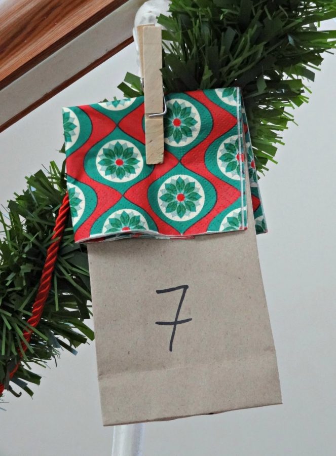 IDEAS para ENVOLVER los REGALOS de NAVIDAD 🎄, Cómo decorar regalos, Calendario advient…